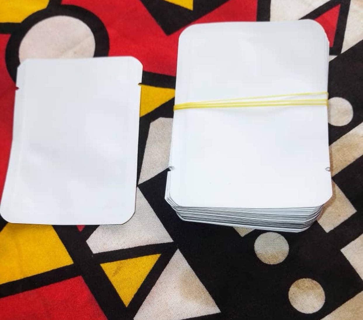 Sachet aluminium pour infusette · 6,5 × 8,5 cm · Blanc
